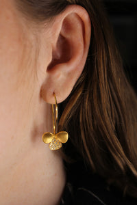 Pave' tre-foil earrings