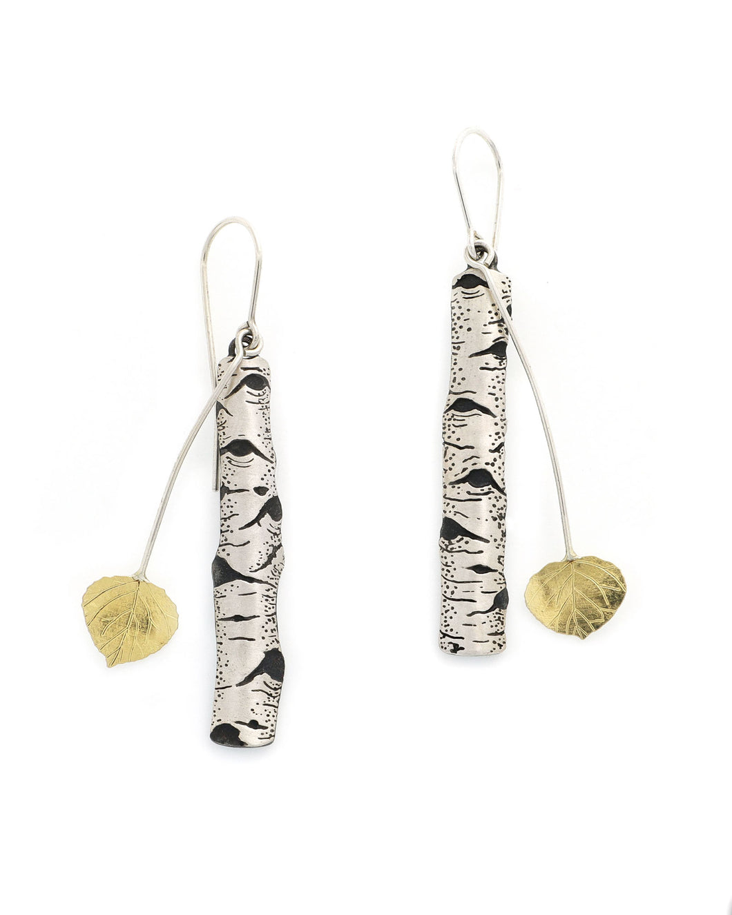 Aspen Allure Short Earrings with Leaves