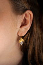 Load image into Gallery viewer, Pave Leaf Earrings