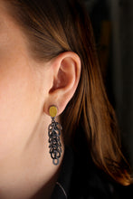 Load image into Gallery viewer, Oval Fringe Post Earrings
