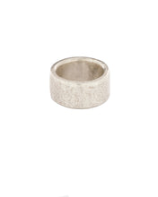 Load image into Gallery viewer, Fine Silver Ring