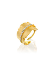 Load image into Gallery viewer, Gold Feather Ring